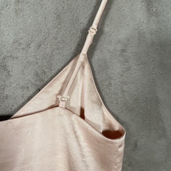 Aritzia Wilfred Verso Camisole Size Small Silky Satin Cropped Ruched Top V Neck - Picture 6 of 12